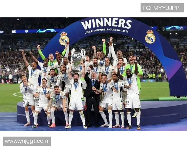 欧美足球巨星风采揭秘他们的传奇故事与辉煌成就